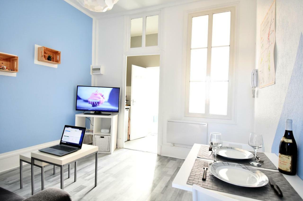 Appartement Le Bareuzai Dijon Bagian luar foto